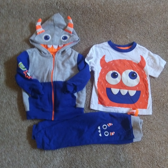 wonder nation Other - Wonder nation monster outfit